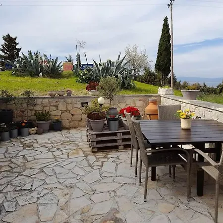 Rodon - With Seaview Backyard In * Áfitos