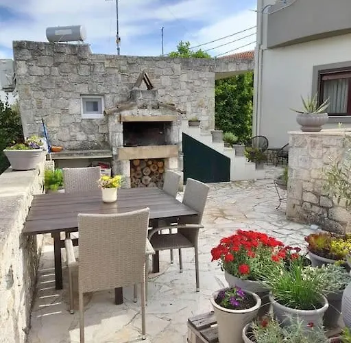 Апартаменты Rodon - With Seaview Backyard In Афитос